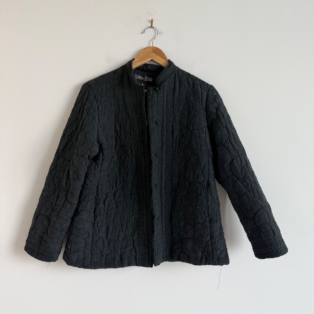Vintage Women's Neiman Marcus Black 100% Silk Floral Quilted Jacket‎